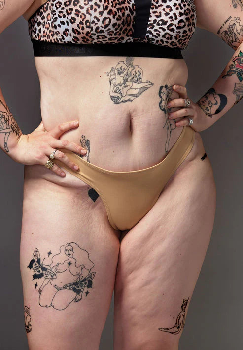UNTAG Tucking Thong Extra Strong