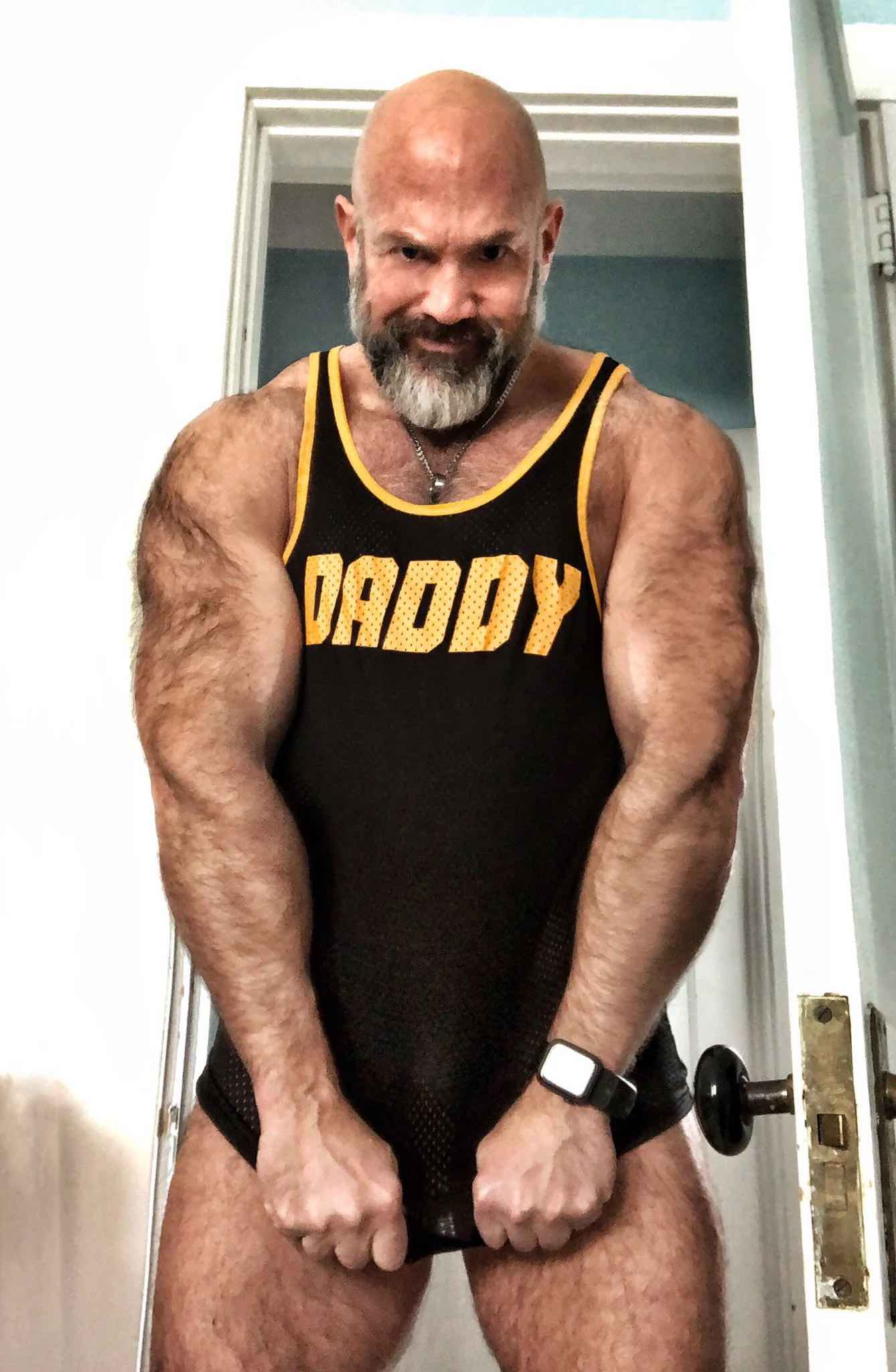 A model wearing the Daddy Air Tank, front view.
