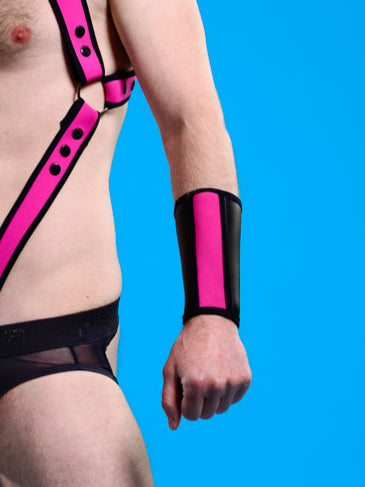 The pink Neoprene Gauntlet.