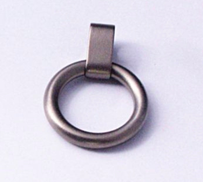 The brushed steel The titanium Talena Collar ring.