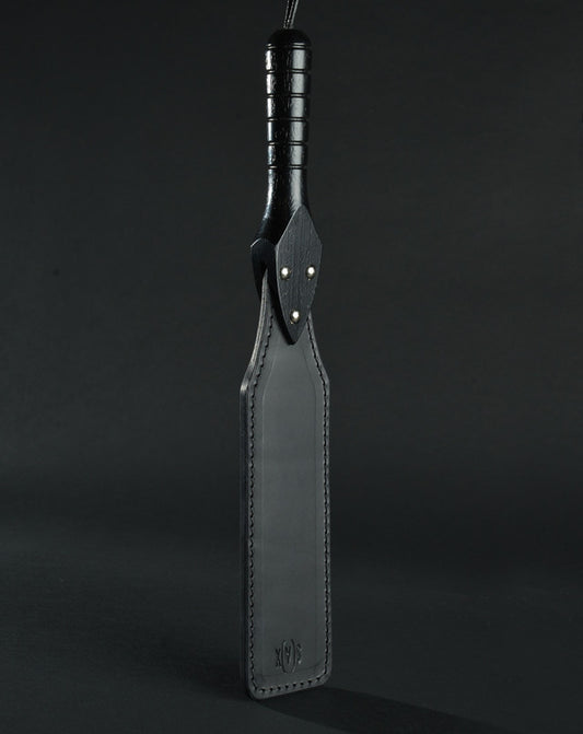 Tenderiser Paddle in a vertical position 