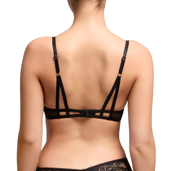 A model wearing the Seduca Quarter Cup Eyelash Lace Bra, rear view.