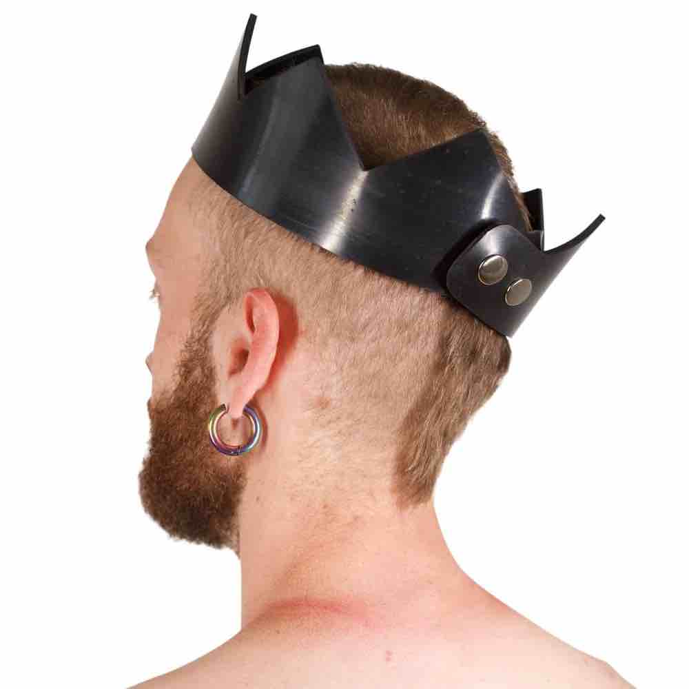 A model wearing the Heavy Rubber Crown, rear view.