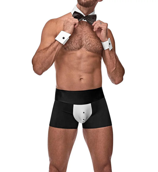 A model wearing the Costume Butt-ler Black, front view.