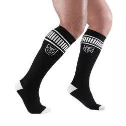 Footish socks