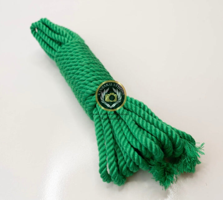 Kelly green Bamboo Silk Rope.