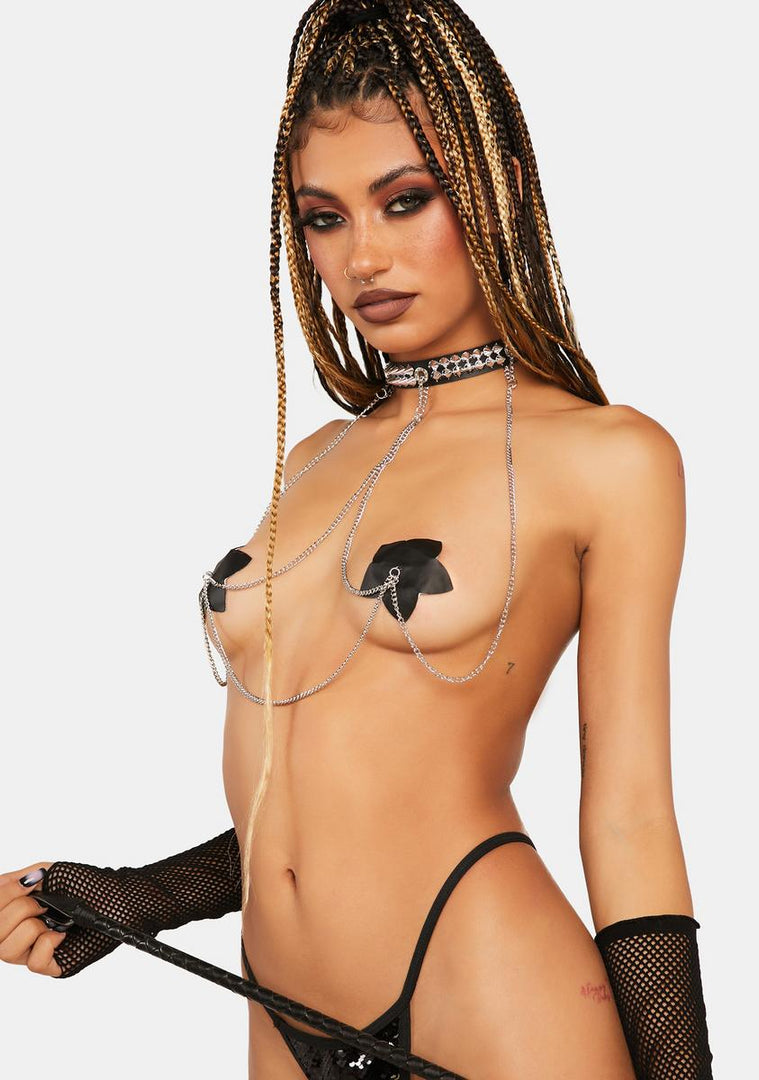 A model wearing the Queen of the Night Reusable Pasties with Chains.