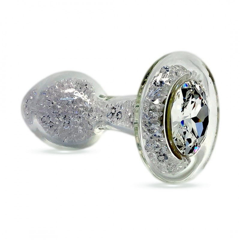 The clear crystal sparkle plug.