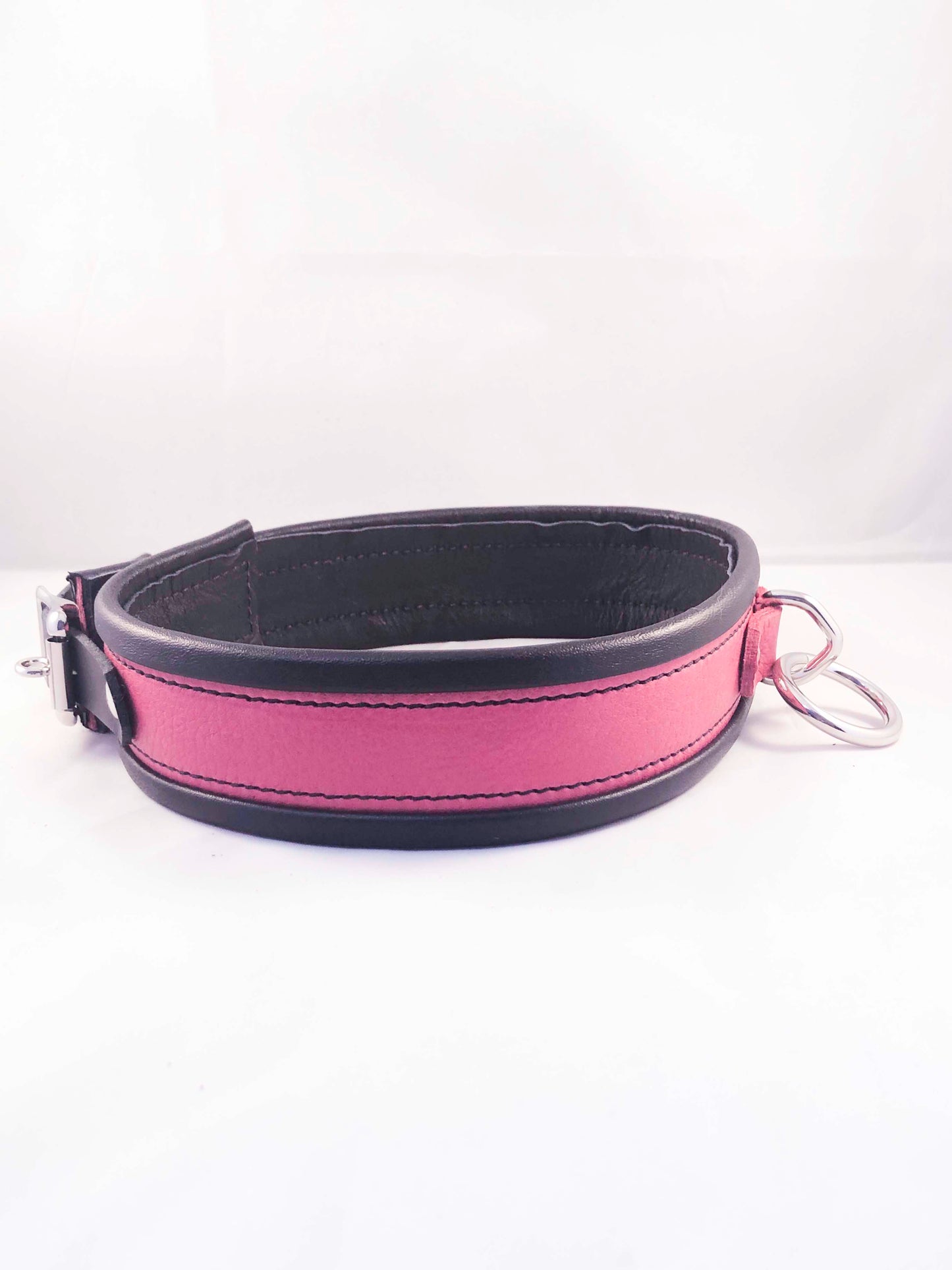 Pink collar, side.