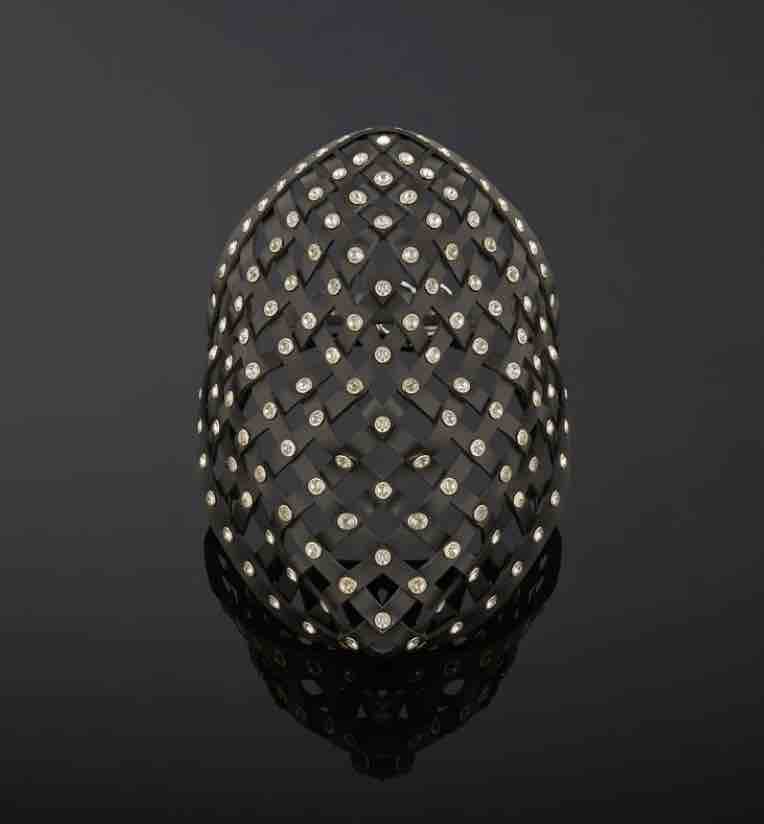 The front of the Opulanta Obscura Luxury Leather Strapped Mask.