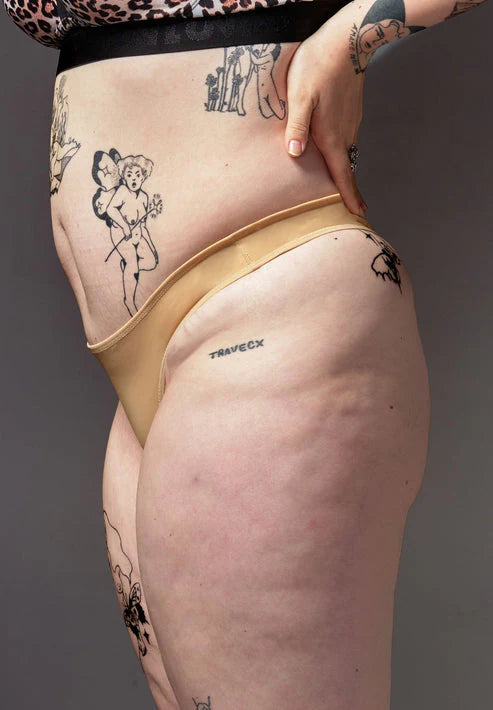 UNTAG Tucking Thong Extra Strong