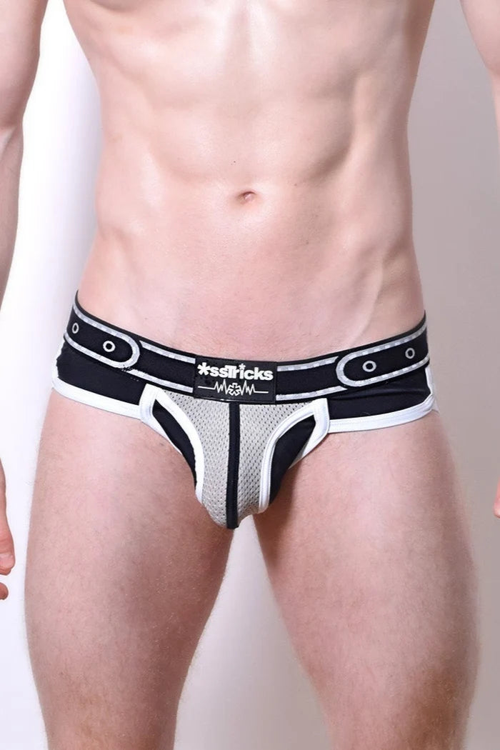 Comicaze Brief