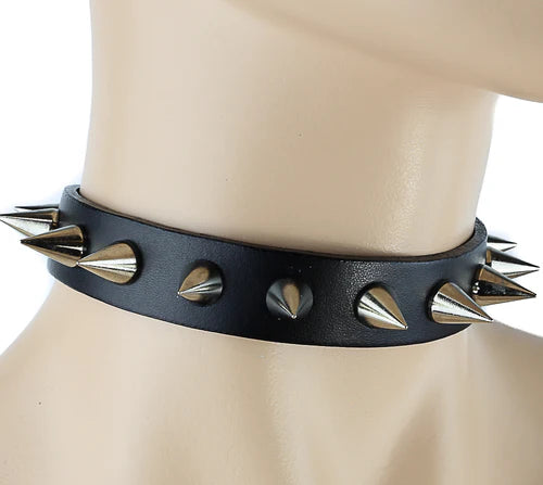 Short Spike Collar