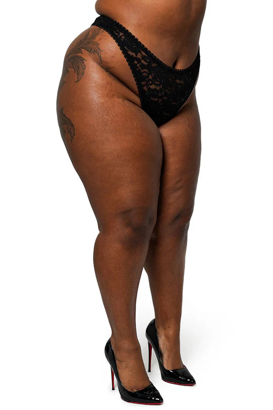 Lenore Thong