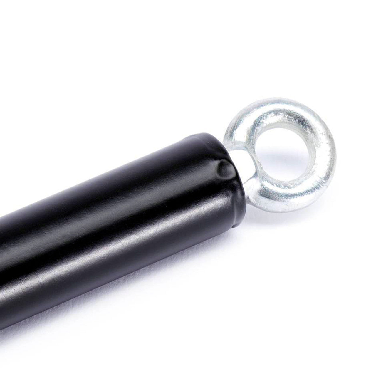 A close up of the o-ring attachment at the end of the black Kink Lab Adjustable Spreader Bar.