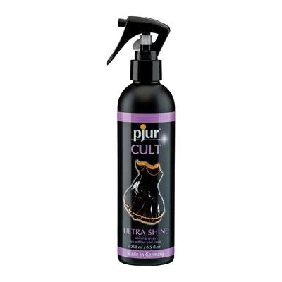 The 100ml/3.4oz pump spray bottle of Cult Latex Dressing Agent.