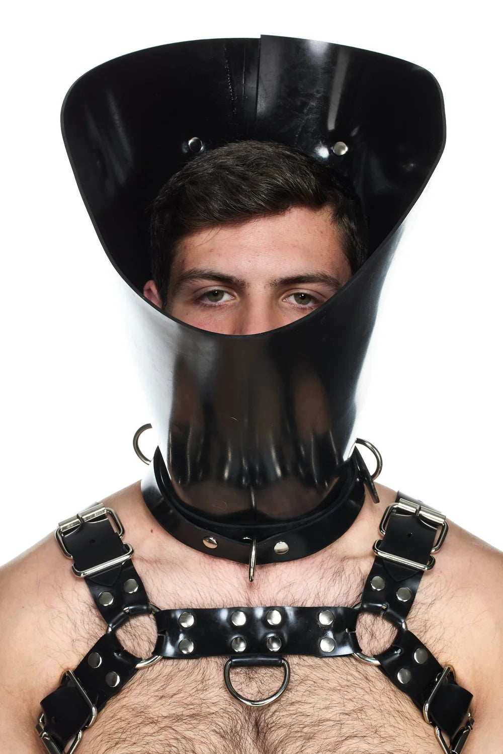 Vilain Garcon Cone of shame