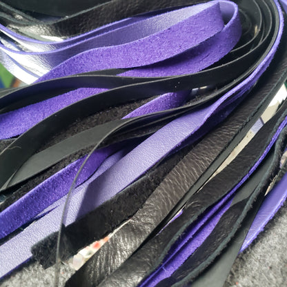 Combo sensation finger loop flogger leather rubber purple black