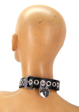 A mannequin displaying the back of the Locking Princess Collar.