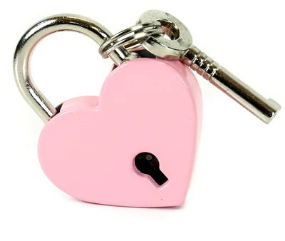 The pink Large Heart Lock with one key.