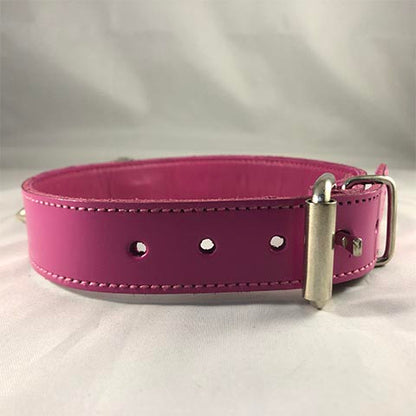 Back of pink rouge leather collar.