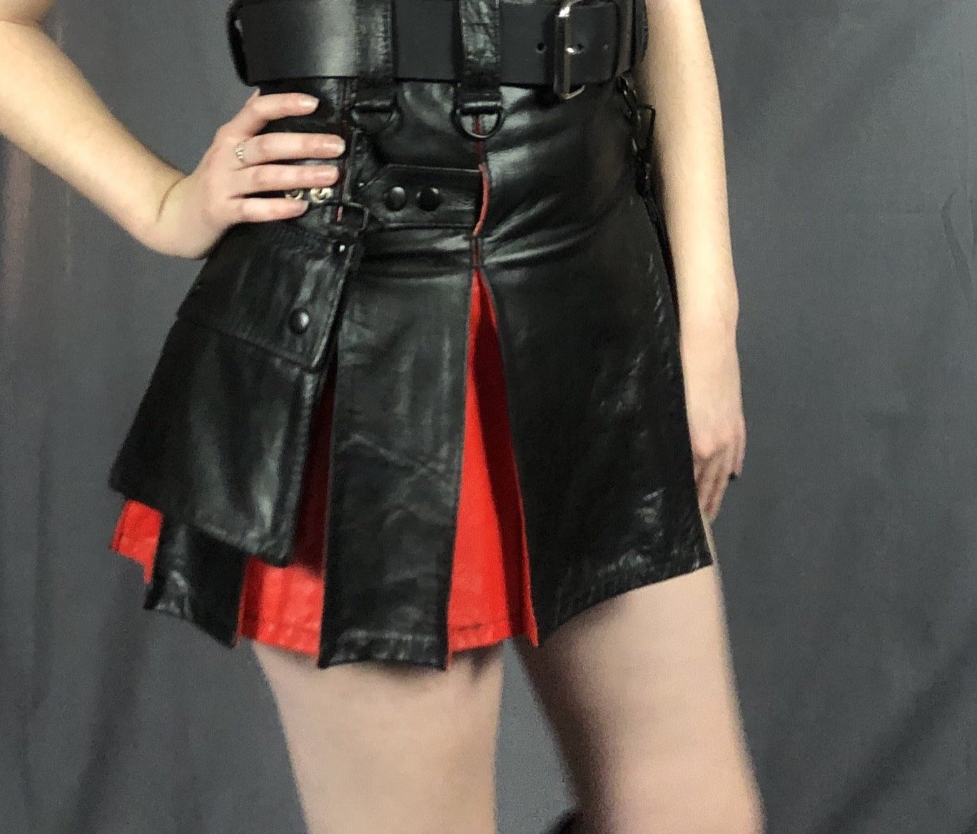 Black and Red Mini Cowhide Contrast Pleat Kilt, right side view.