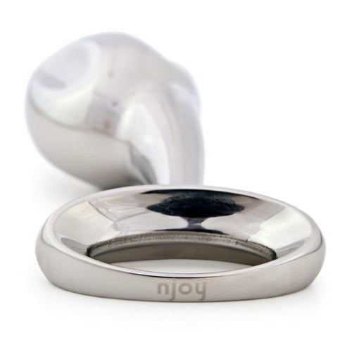 Pure Steel Anal Plug 2.0 from perspective of the base with njoy logo
