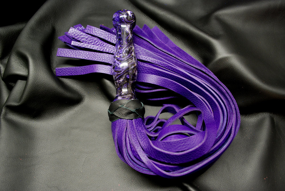 Acrylic Handle Flogger