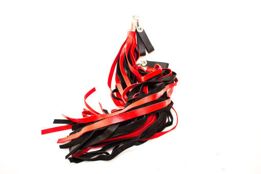 full view of black/red leather finger loop flogger