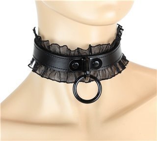 The Leather Collar with Black Ring and Ruffle.