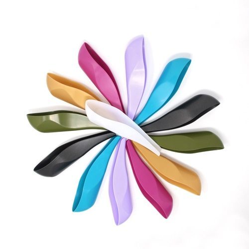 The pStyle 2.0 in all colors styled into a circle that looks like a pinwheel.