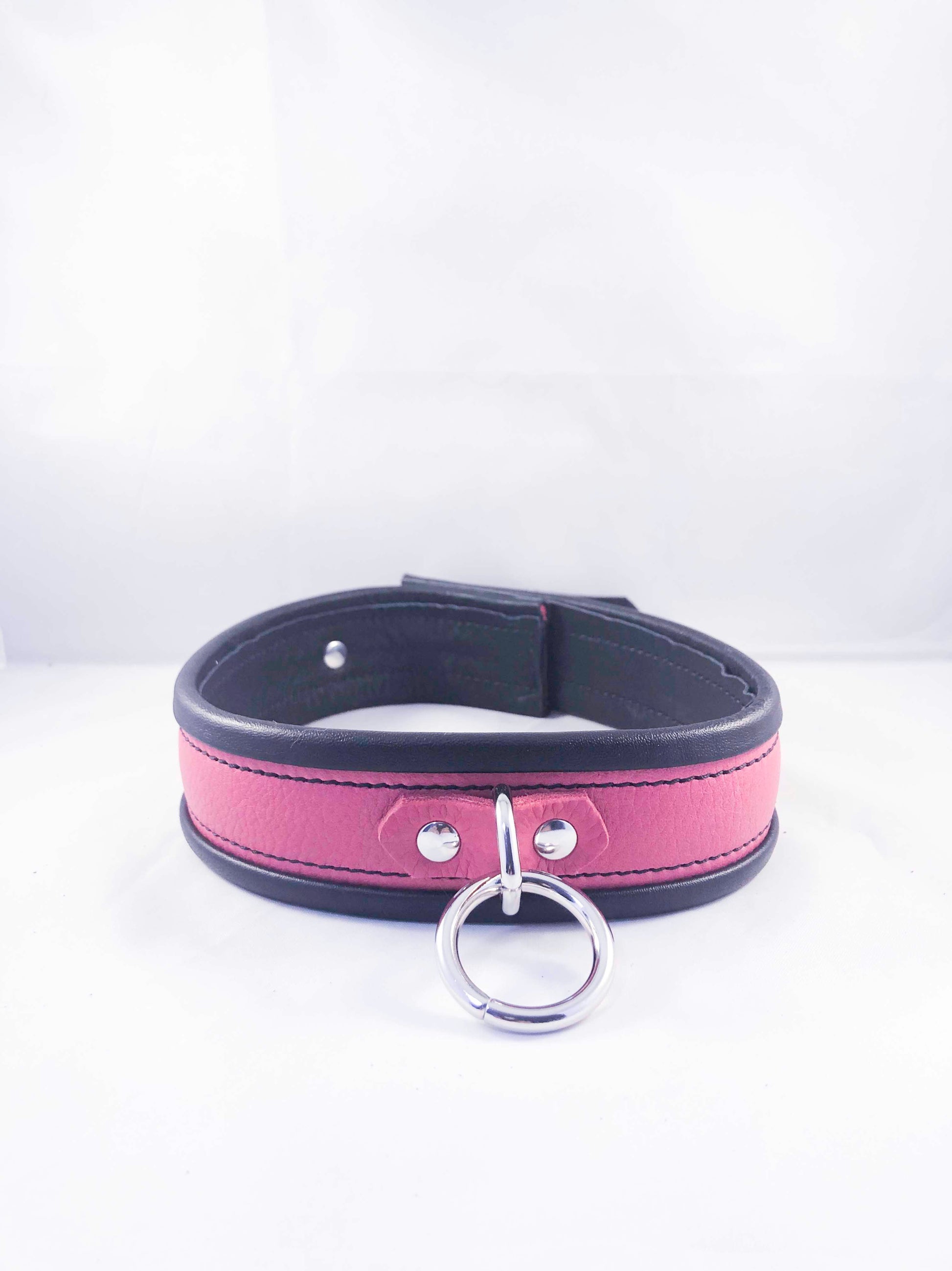 Pink collar, front.