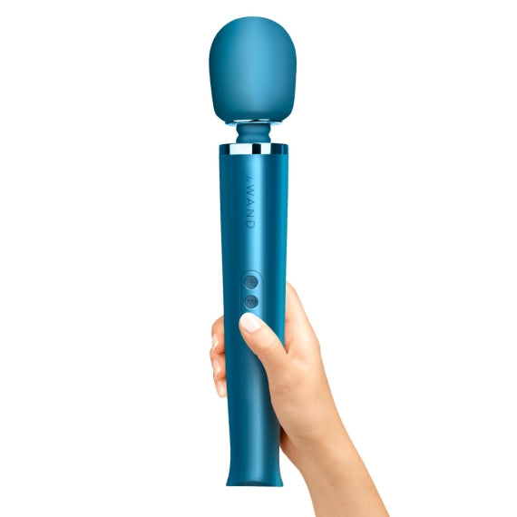 The pacific blue Le Wand Rechargeable Vibrator.